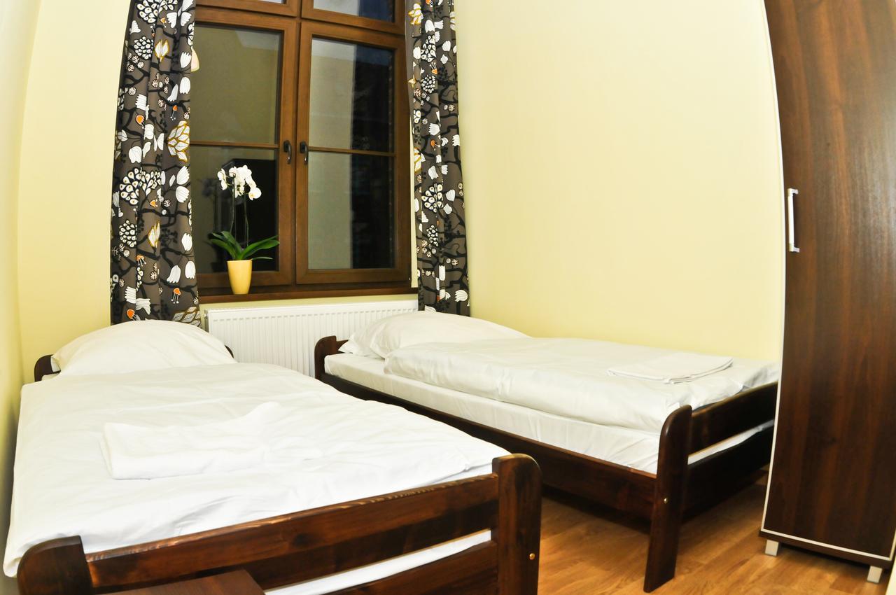 Big City Hostel Wroclaw Bagian luar foto