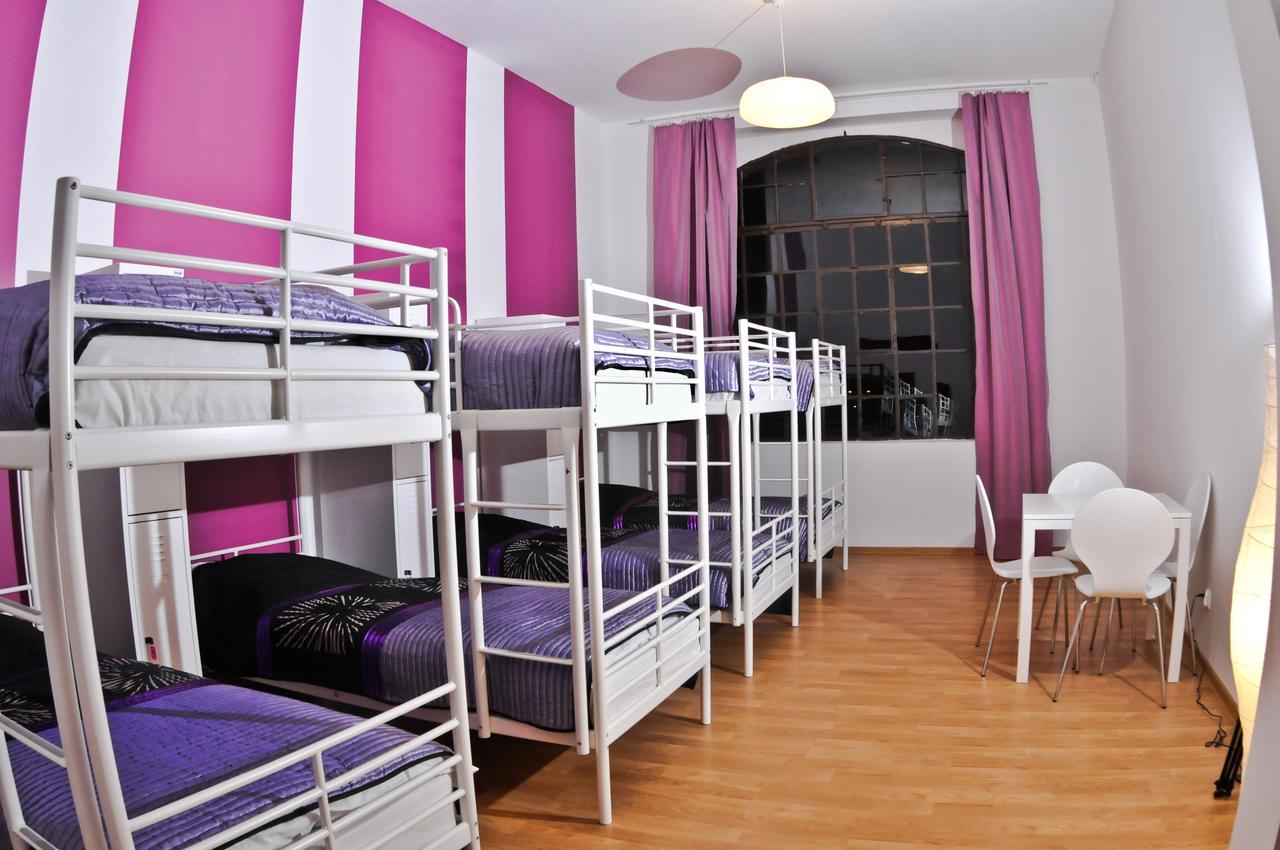 Big City Hostel Wroclaw Bagian luar foto