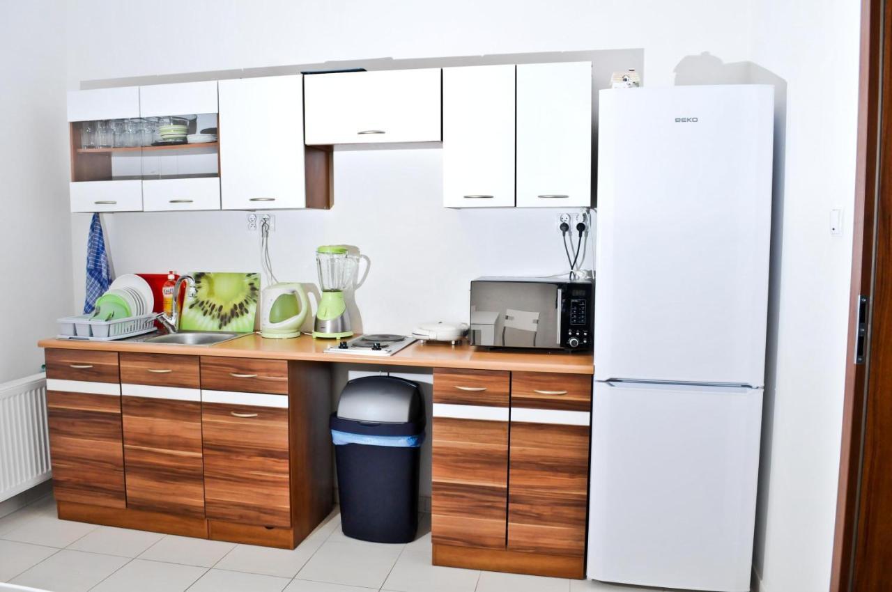 Big City Hostel Wroclaw Bagian luar foto